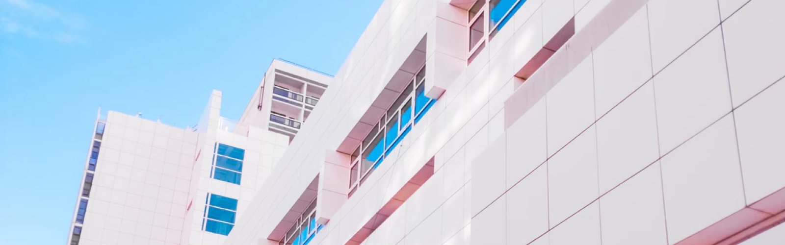 Ground image of white, modernist architecture